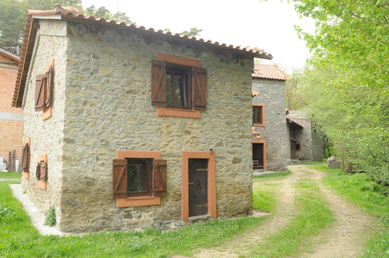 Giusvalla Forest Village Dego Bagian luar foto